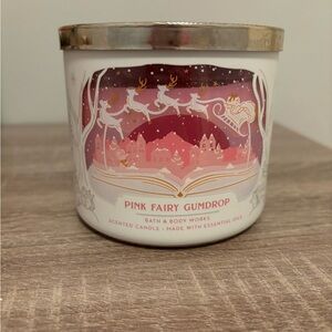 BATH AND BODY WORKS 3wick candle